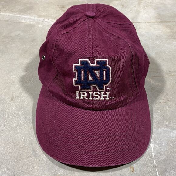 Vintage Notre Dame Fighting Irish Hat Maroon Script Logo Strapback - Picture 1 of 8